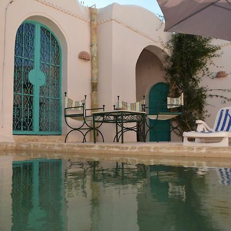 Bed and Breakfast Dar Lily Erriadh Екстер'єр фото
