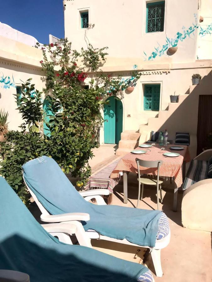 Bed and Breakfast Dar Lily Erriadh Екстер'єр фото
