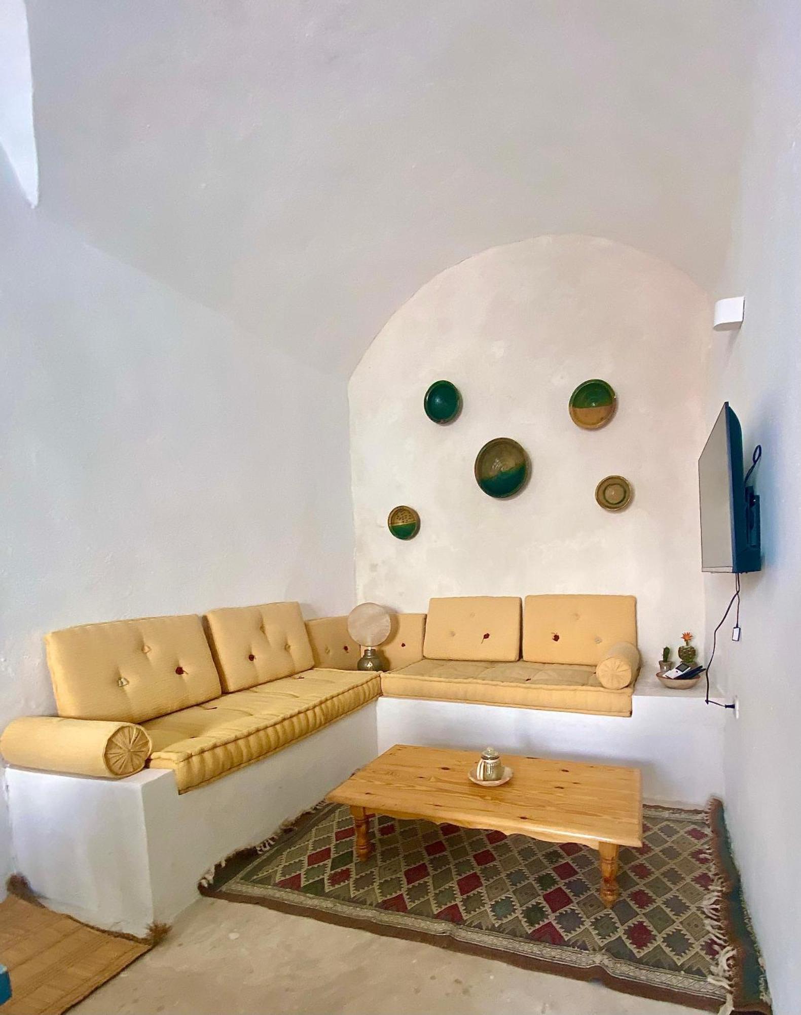 Bed and Breakfast Dar Lily Erriadh Екстер'єр фото