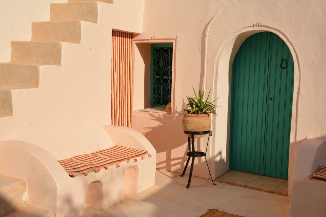 Bed and Breakfast Dar Lily Erriadh Екстер'єр фото