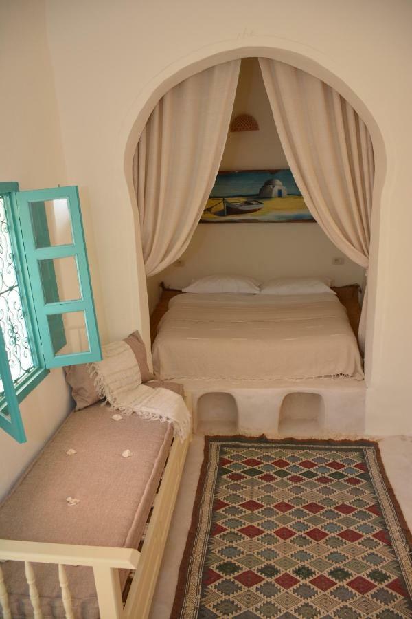 Bed and Breakfast Dar Lily Erriadh Екстер'єр фото